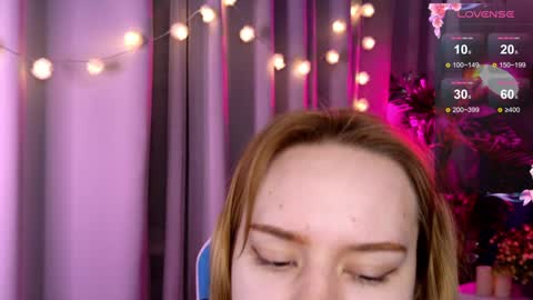 Snapshot of _ramona__ chatting on January 2025 05:47:02 AM im Amy online show from January 2025 05:47:02 AM