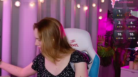 Snapshot of _ramona__ chatting on January 2025 06:05:02 AM im Amy online show from January 2025 06:05:02 AM