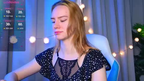 Snapshot of _ramona__ chatting on October 2025 06:14:01 AM im Amy online show from October 2025 06:14:01 AM