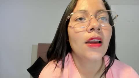 Snapshot of _rapunzeel chatting on September 2025 04:52:01 PM _rapunzeel online show from September 2025 04:52:01 PM