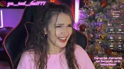 -RED HAT- online show from December 2025 10:04:01 PM