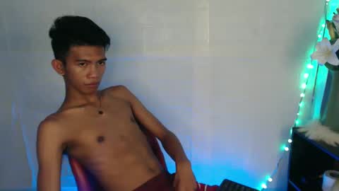 Snapshot of _rellvanxx chatting on March 2025 03:02:02 AM _rellvanxx online show from March 2025 03:02:02 AM