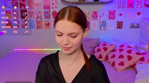 Snapshot of _reverse_gang_ chatting on February 2025 06:39:01 AM LISSAPVT IS OPEN online show from February 2025 06:39:01 AM