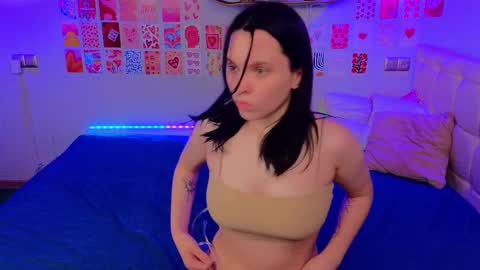 Snapshot of _reverse_gang_ chatting on March 2025 11:06:02 AM LISSAPVT IS OPEN online show from March 2025 11:06:02 AM