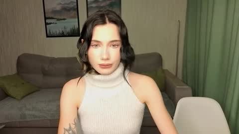 Snapshot of _reverse_gang_ chatting on September 2025 04:40:02 AM LISSAPVT IS OPEN online show from September 2025 04:40:02 AM