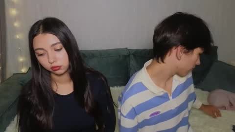 Snapshot of _reverse_gang_ chatting on October 2025 01:28:02 PM LISSAPVT IS OPEN online show from October 2025 01:28:02 PM