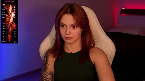 Snapshot of _reverse_gang_ chatting on October 2025 03:56:02 PM LISSAPVT IS OPEN online show from October 2025 03:56:02 PM