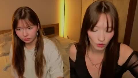 Snapshot of _reverse_gang_ chatting on October 2025 04:41:02 PM LISSAPVT IS OPEN online show from October 2025 04:41:02 PM