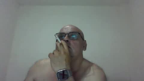 REY online show from May 2026 07:17:01 AM