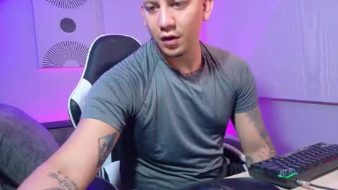 Snapshot of _robertobaggio chatting on March 2026 06:54:01 AM Roberto online show from March 2026 06:54:01 AM