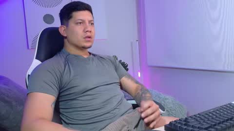 Snapshot of _robertobaggio chatting on March 2026 12:45:02 PM Roberto online show from March 2026 12:45:02 PM