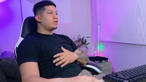 Snapshot of _robertobaggio chatting on April 2026 12:57:02 PM Roberto online show from April 2026 12:57:02 PM