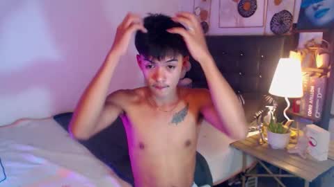 _robinmartinxx online show from March 2025 04:25:01 PM