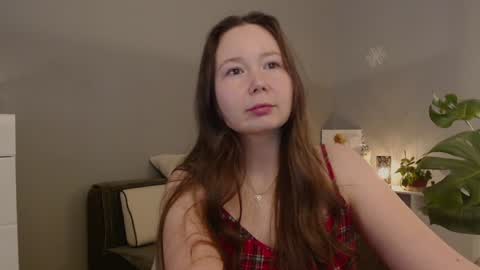 Snapshot of _rosie_cheeks_ chatting on December 2024 09:00:02 PM See you online show from December 2024 09:00:02 PM