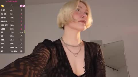 Snapshot of _rude_girl_ chatting on November 2025 03:36:02 PM Eve online show from November 2025 03:36:02 PM