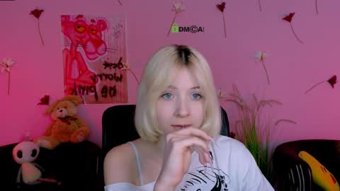 Snapshot of _sabrina_moore chatting on June 2026 06:42:01 PM sabrina online show from June 2026 06:42:01 PM