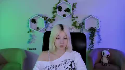 sabrina  online show from July 2026 06:43:02 PM