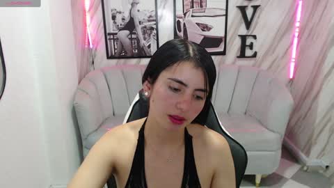 Snapshot of _samantha_b chatting on January 2025 03:54:02 PM Samantha online show from January 2025 03:54:02 PM