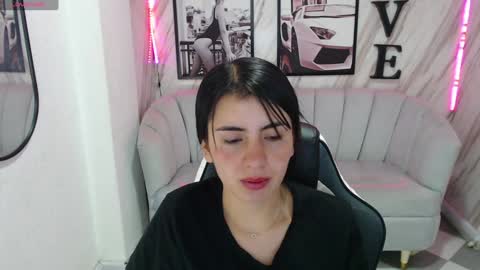 Snapshot of _samantha_b chatting on January 2025 01:14:01 PM Samantha online show from January 2025 01:14:01 PM
