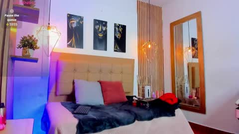 Snapshot of _samanthaa_foxx chatting on September 2025 11:59:02 AM SAMANTHA FOX online show from September 2025 11:59:02 AM