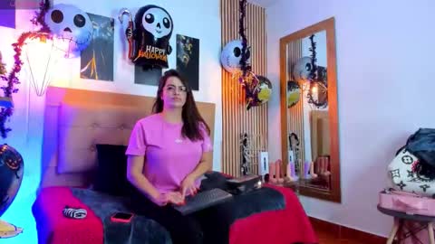 Snapshot of _samanthaa_foxx chatting on October 2025 11:09:01 AM SAMANTHA FOX online show from October 2025 11:09:01 AM