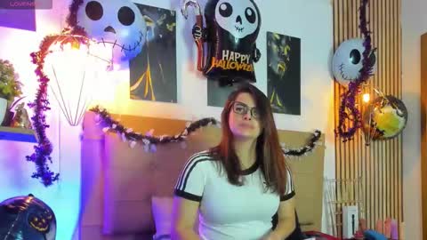 Snapshot of _samanthaa_foxx chatting on October 2025 11:17:01 AM SAMANTHA FOX online show from October 2025 11:17:01 AM