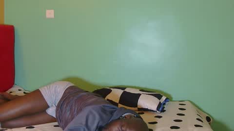 Snapshot of _sambo_ chatting on January 2025 12:17:01 AM _sambo_ online show from January 2025 12:17:01 AM