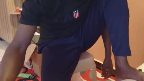 Snapshot of _sambo_ chatting on March 2025 02:32:01 PM _sambo_ online show from March 2025 02:32:01 PM