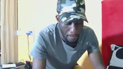 Snapshot of _sambo_ chatting on March 2025 04:03:02 AM _sambo_ online show from March 2025 04:03:02 AM