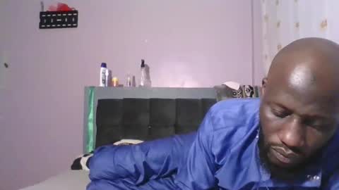 _sambo_ online show from December 2025 05:32:01 PM