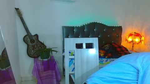 santi online show from April 2026 12:15:02 AM