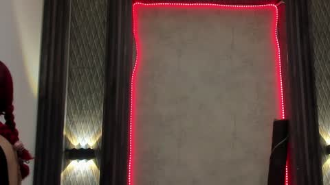 Selene online show from January 2025 05:02:01 PM