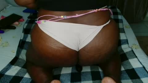_sexxyleemama online show from July 2026 06:20:01 PM