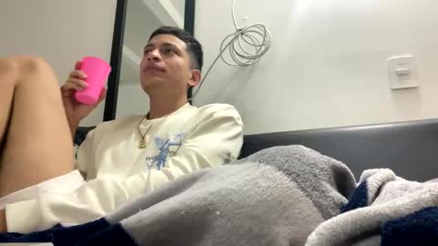 Juan Pablo-independent model online show from February 2025 04:14:02 AM