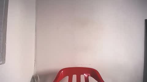 Juan Pablo-independent model online show from December 2025 06:48:01 PM