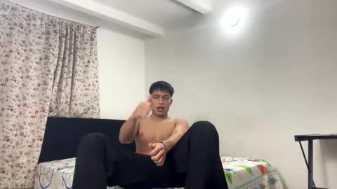 Juan Pablo-independent model online show from April 2026 05:32:01 AM
