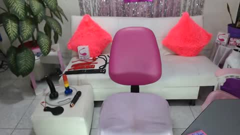 sexy pamela online show from March 2025 06:37:01 AM