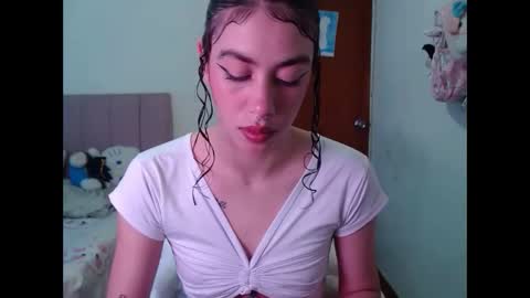 _shanellxxx online show from February 2026 07:17:02 PM