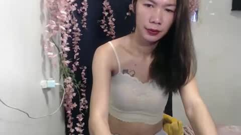 Snapshot of _shanexx chatting on April 2026 06:33:01 AM _shanexx online show from April 2026 06:33:01 AM