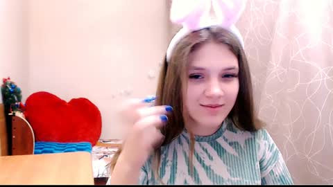 Snapshot of _shy_bunny__ chatting on January 2025 06:12:02 PM Mari online show from January 2025 06:12:02 PM