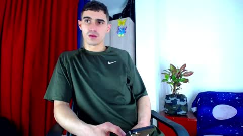 _skyleer_ online show from March 2026 12:26:02 AM