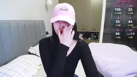 Snapshot of _smileflower_ chatting on February 2025 03:01:02 AM winni online show from February 2025 03:01:02 AM