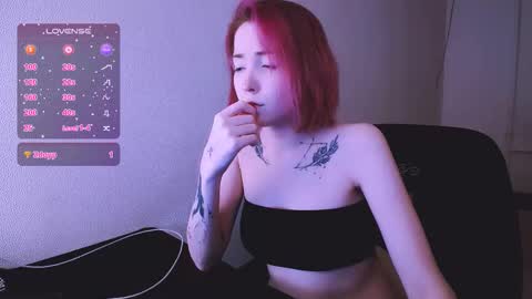 _sneko_ online show from February 2026 11:03:02 PM