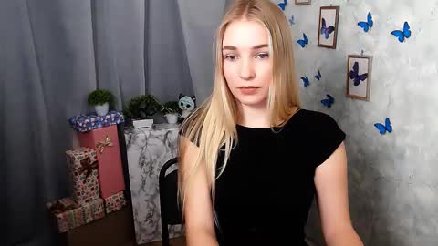 Snapshot of _snow_queen__ chatting on December 2024 05:54:01 PM Rachel online show from December 2024 05:54:01 PM