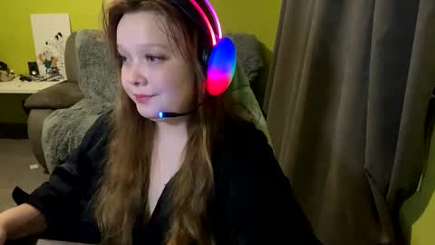 pups online show from December 2024 06:20:02 AM