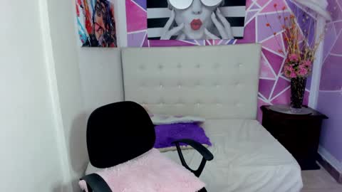 Sofia online show from January 2025 02:23:01 AM