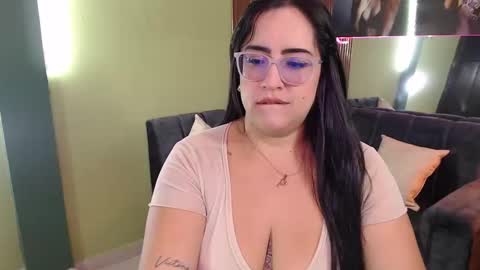 Snapshot of _sofiajones_ chatting on February 2025 01:55:02 PM SOFIA online show from February 2025 01:55:02 PM