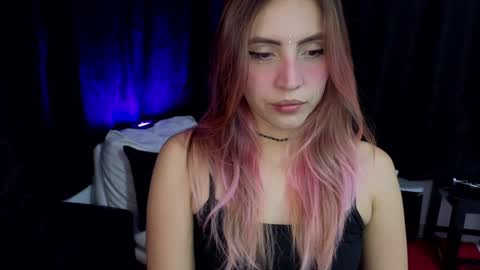 Snapshot of _sofiapink chatting on December 2024 11:53:02 PM Sofia online show from December 2024 11:53:02 PM