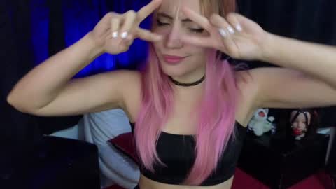 Snapshot of _sofiapink chatting on January 2025 03:18:02 AM Sofia online show from January 2025 03:18:02 AM