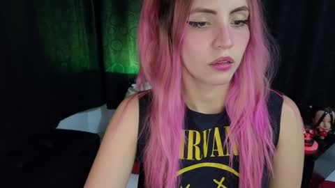 Snapshot of _sofiapink chatting on January 2025 12:12:01 AM Sofia online show from January 2025 12:12:01 AM